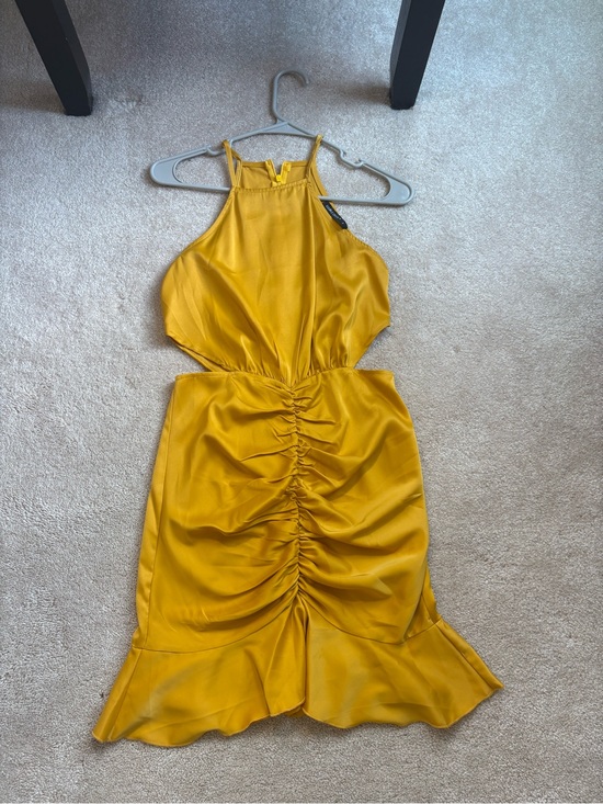 Dresses & Skirts - Ruched Halter Midi Dress in Mustard Yellow
